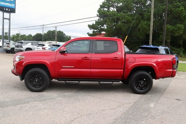 2022 Toyota Tacoma SR5 photo 4