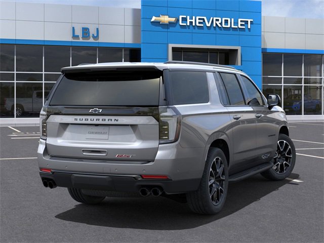 2025 Chevrolet Suburban RST photo 4