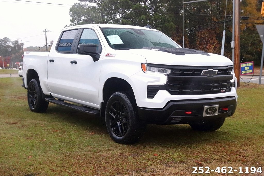 Used 2025 Chevrolet Silverado 1500 LT Trail Boss Truck Crew Cab