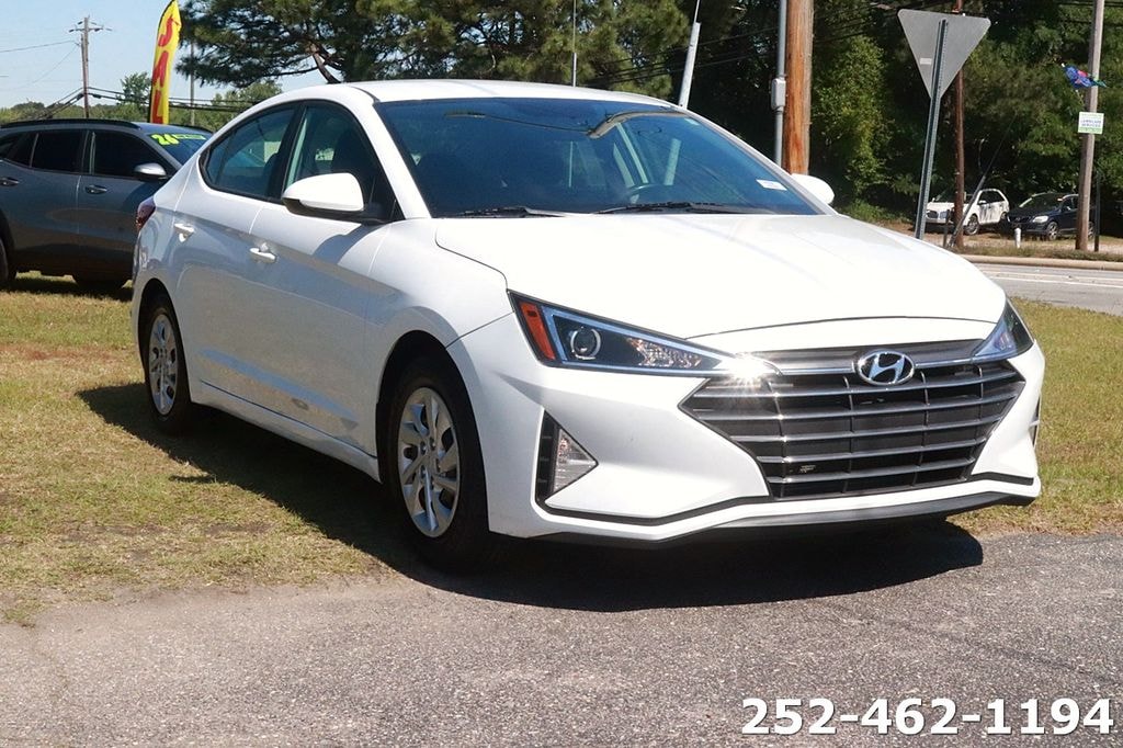 Used 2019 Hyundai Elantra SE Sedan