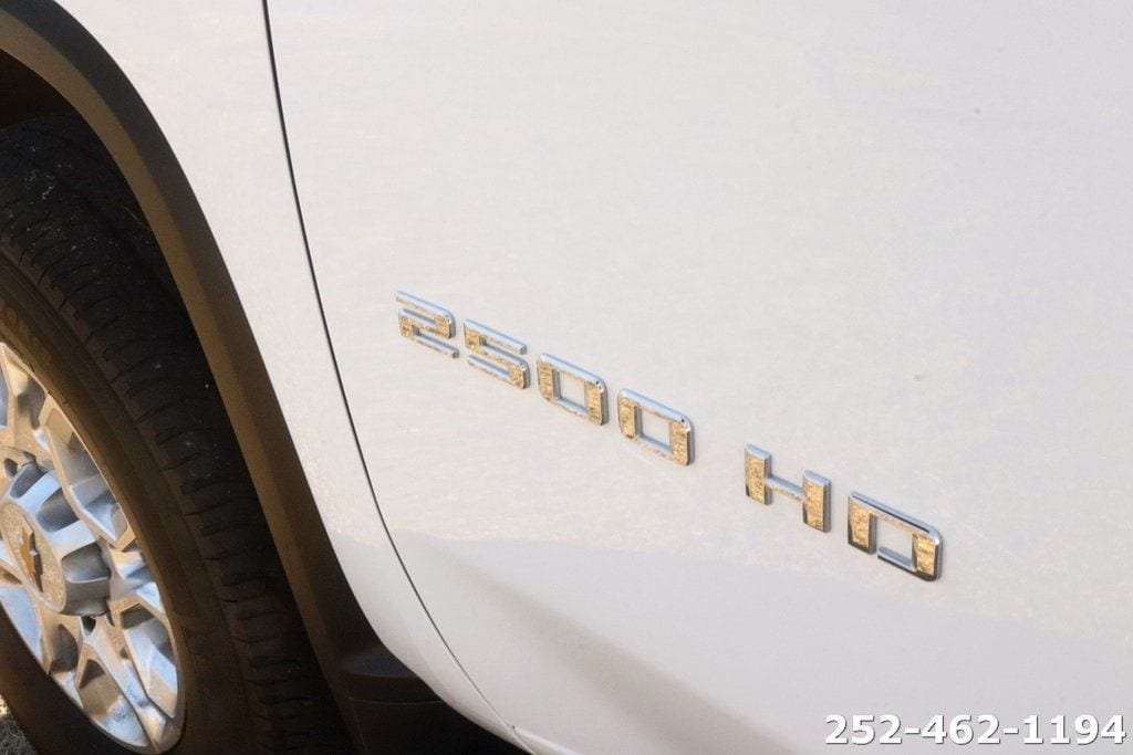 2024 Chevrolet Silverado 2500HD LT - Photo 11