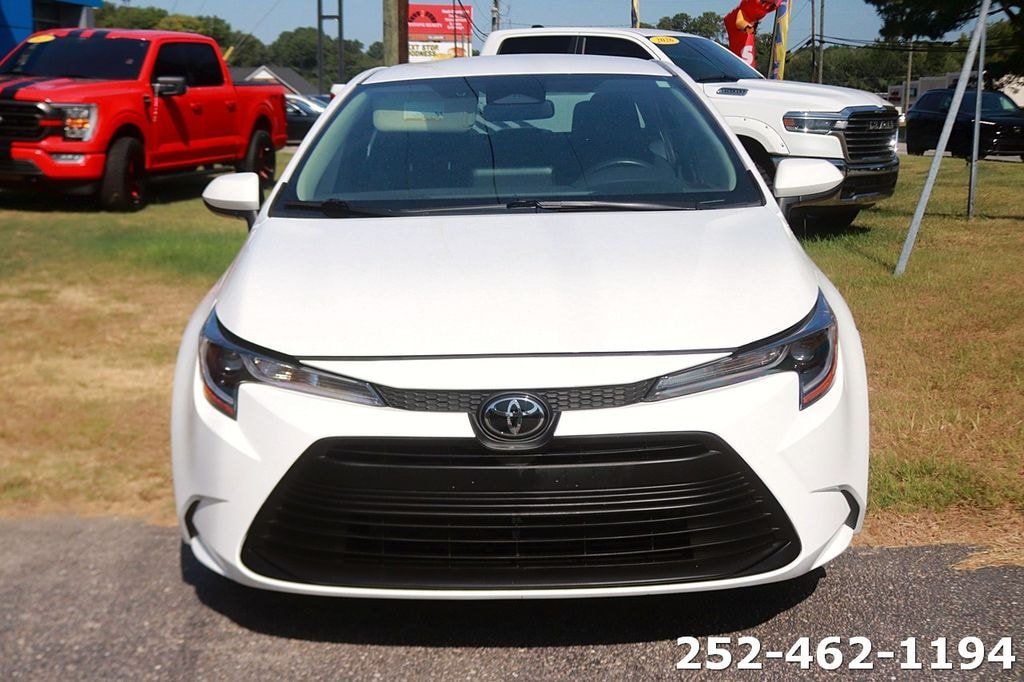 Used 2024 Toyota Corolla LE Sedan