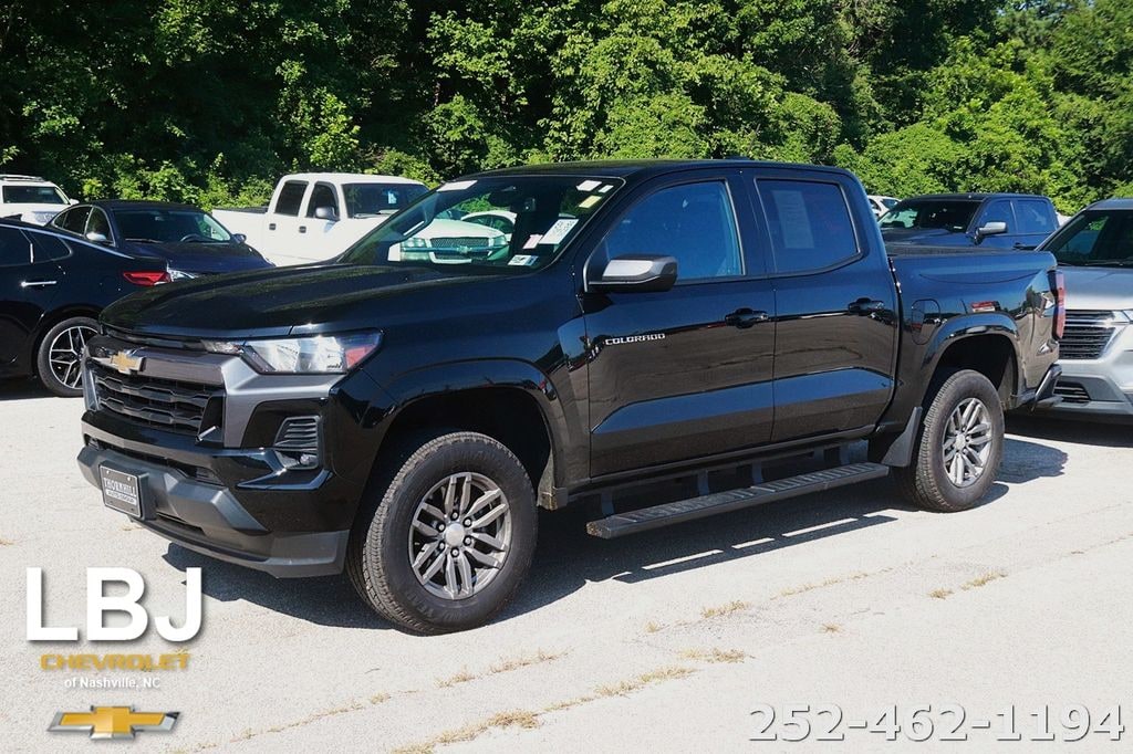 Used 2024 Chevrolet Colorado LT Truck Crew Cab