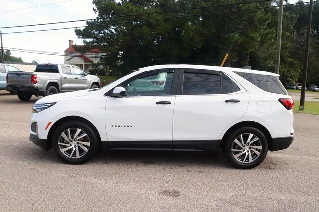 2023 Chevrolet Equinox LT photo 4