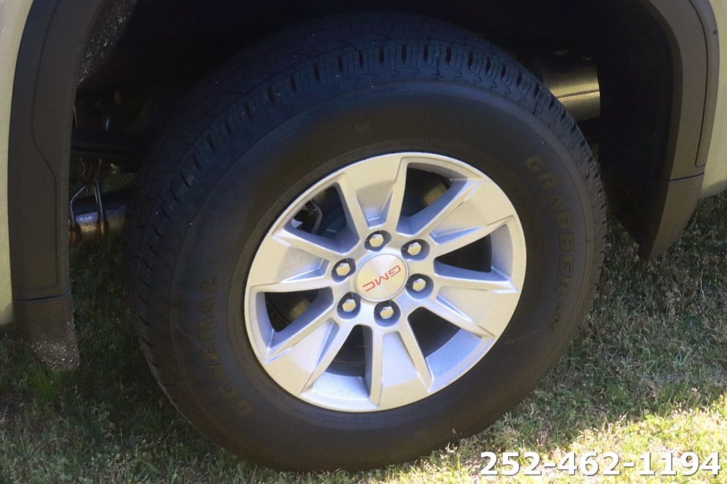 2026 GMC Sierra 1500 SLE - Photo 8