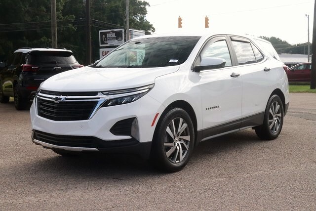 2023 Chevrolet Equinox LT photo 3