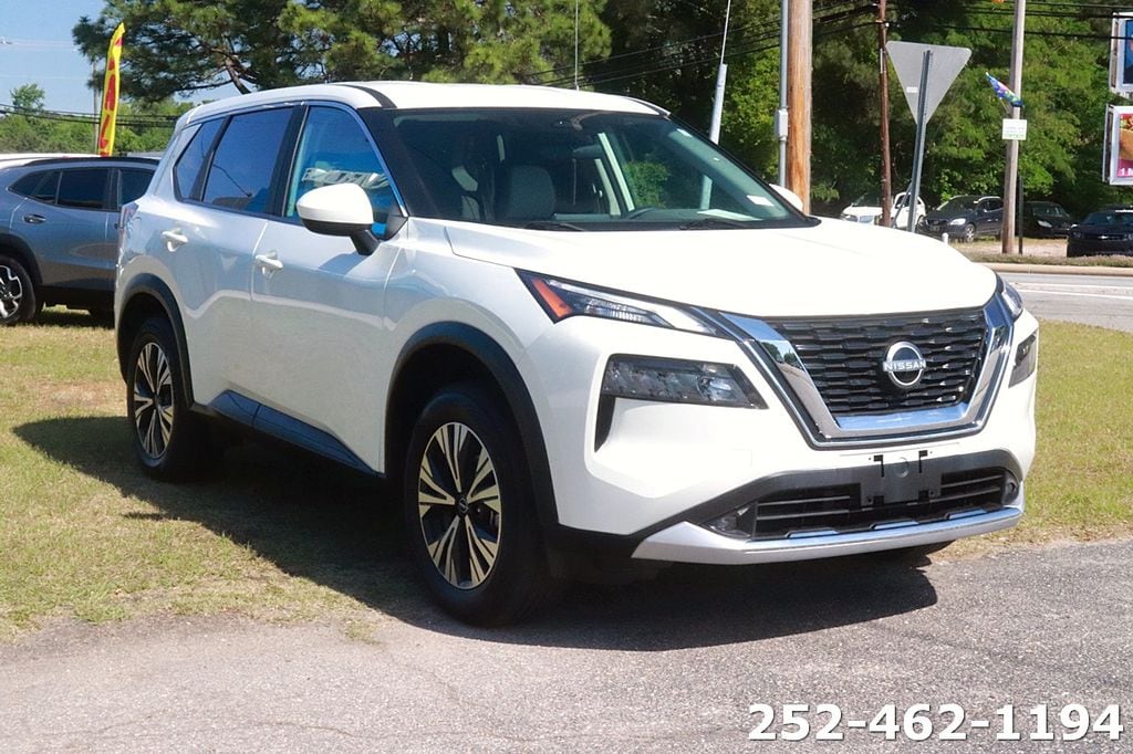 Used 2023 Nissan Rogue SV SUV