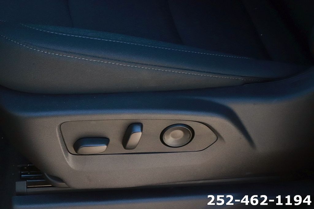 2026 GMC Sierra 1500 SLE - Photo 18