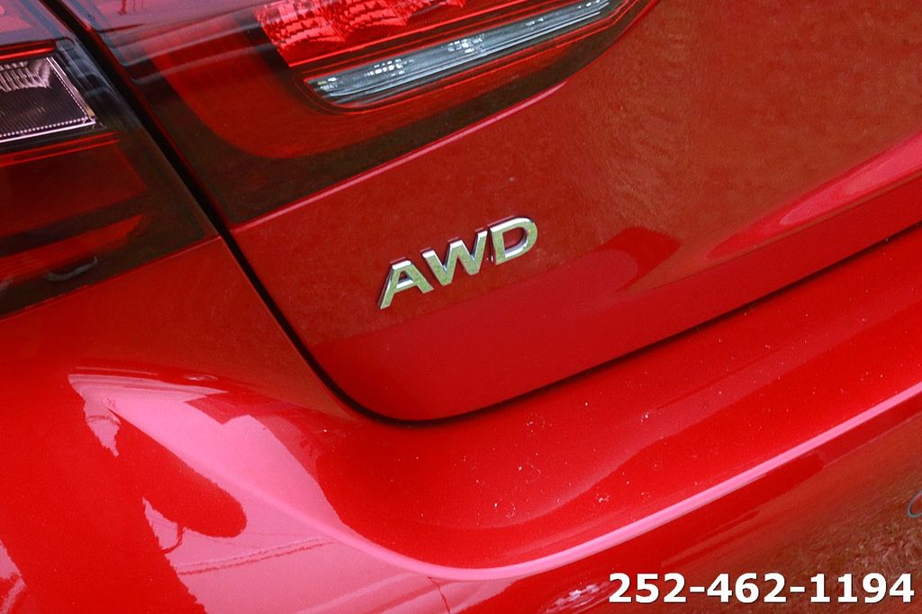 2022 INFINITI Q50 LUXE - Photo 10