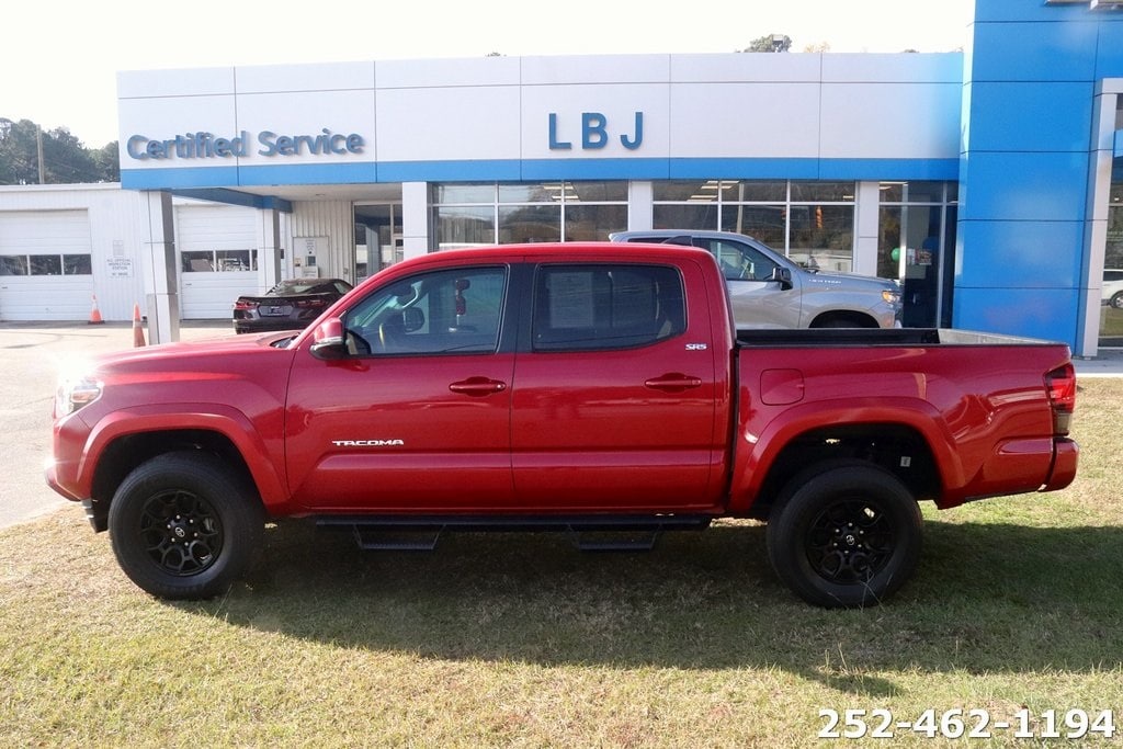 Used 2022 Toyota Tacoma SR5 Truck Double Cab