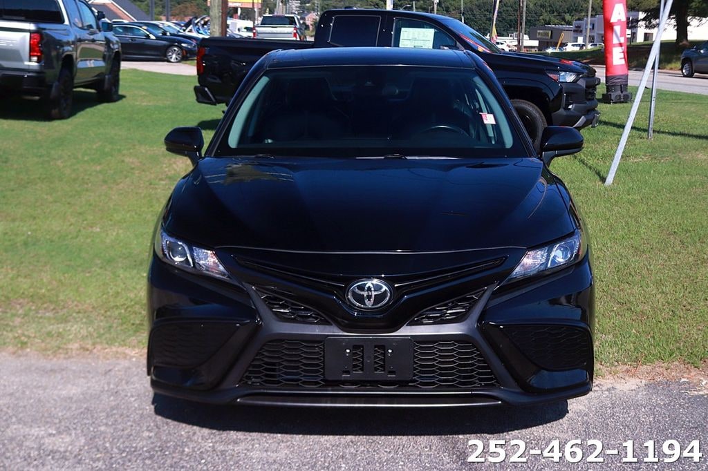 Used 2021 Toyota Camry SE Nightshade Sedan