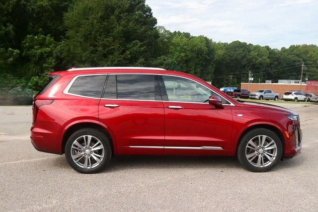 2023 Cadillac XT6 Premium Luxury photo 2