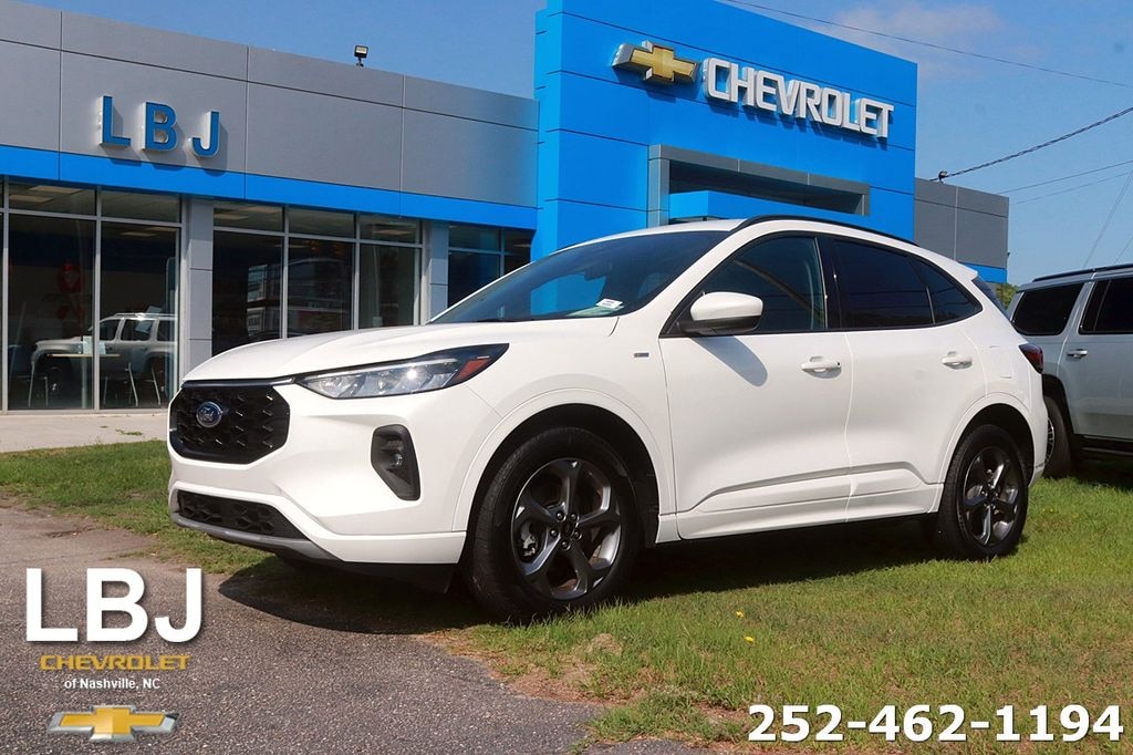 Used 2024 Ford Escape ST-Line Select SUV