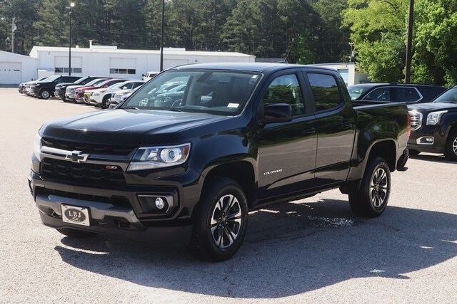 2022 Chevrolet Colorado Z71 photo 3