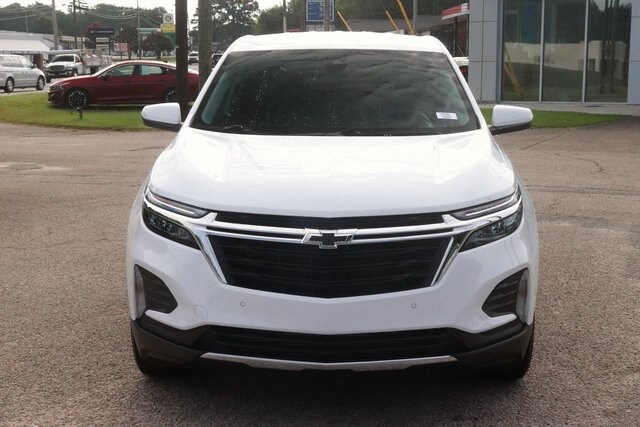 2023 Chevrolet Equinox LT photo 2