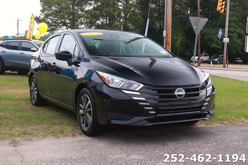 Used 2023 Nissan Versa 1.6 SV Sedan