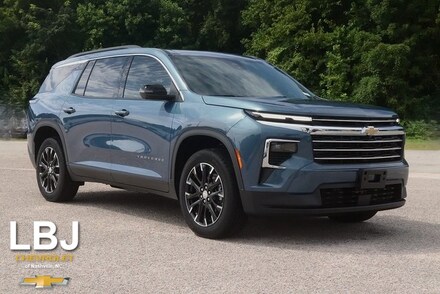 2025 Chevrolet Traverse LT SUV