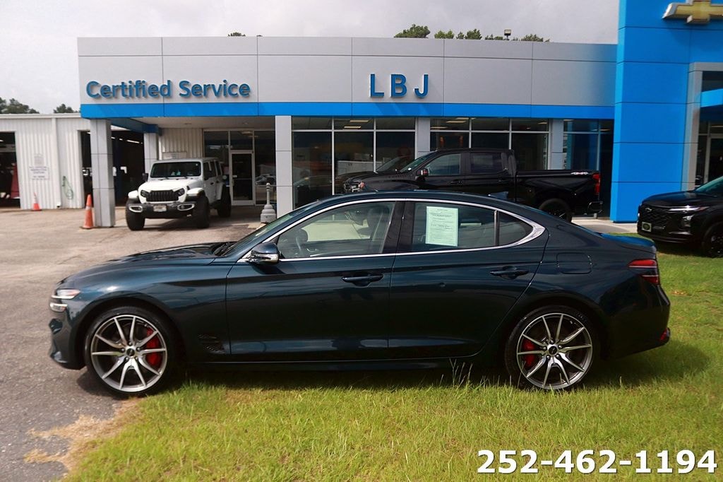 Used 2025 Genesis G70 2.5T Sedan