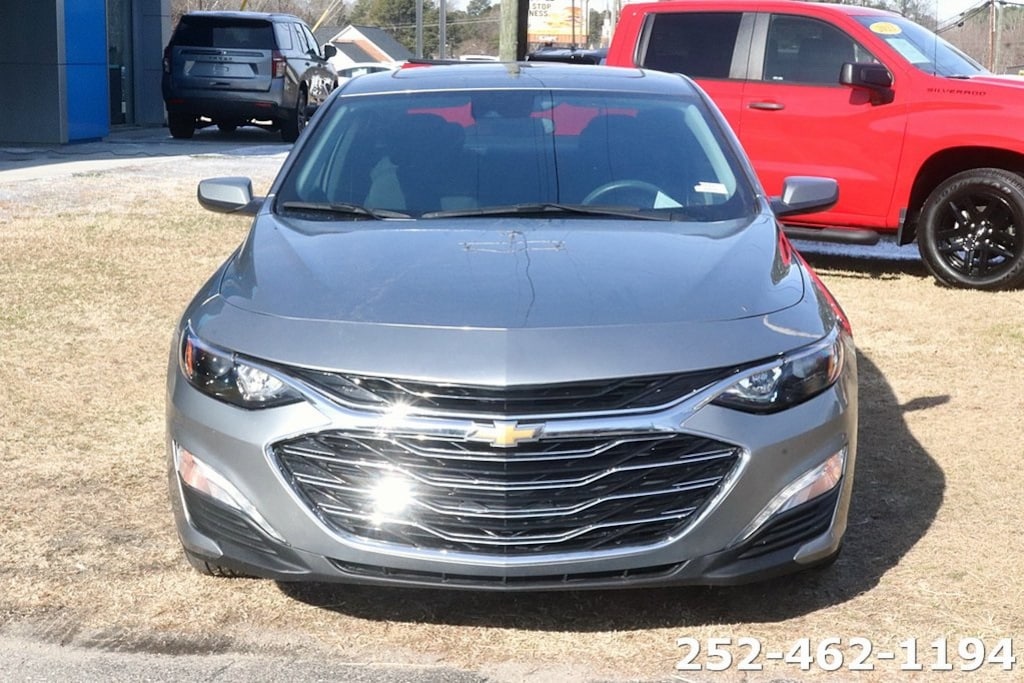 Used 2024 Chevrolet Malibu LT Sedan