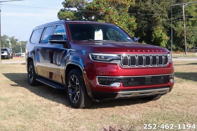 2023 Jeep Grand Cherokee Altitude photo 3