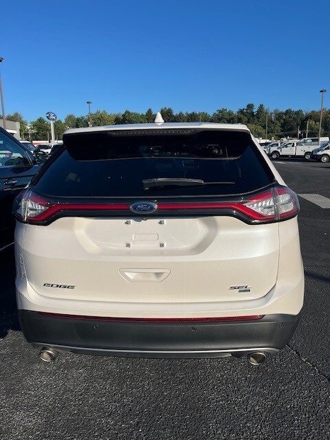 2018 Ford Edge SEL photo 4