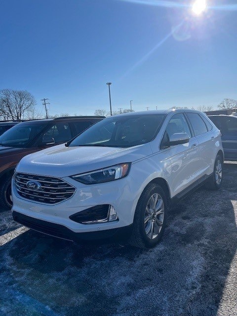 2023 Ford Edge Titanium