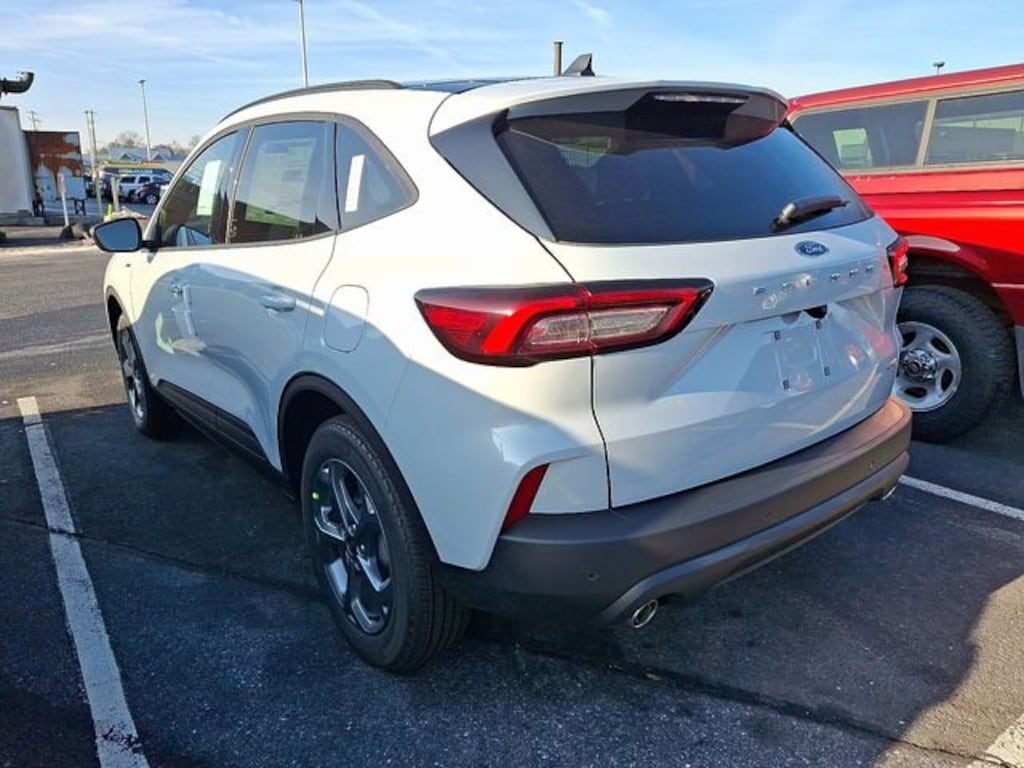 New 2026 Ford Escape ST-Line SUV