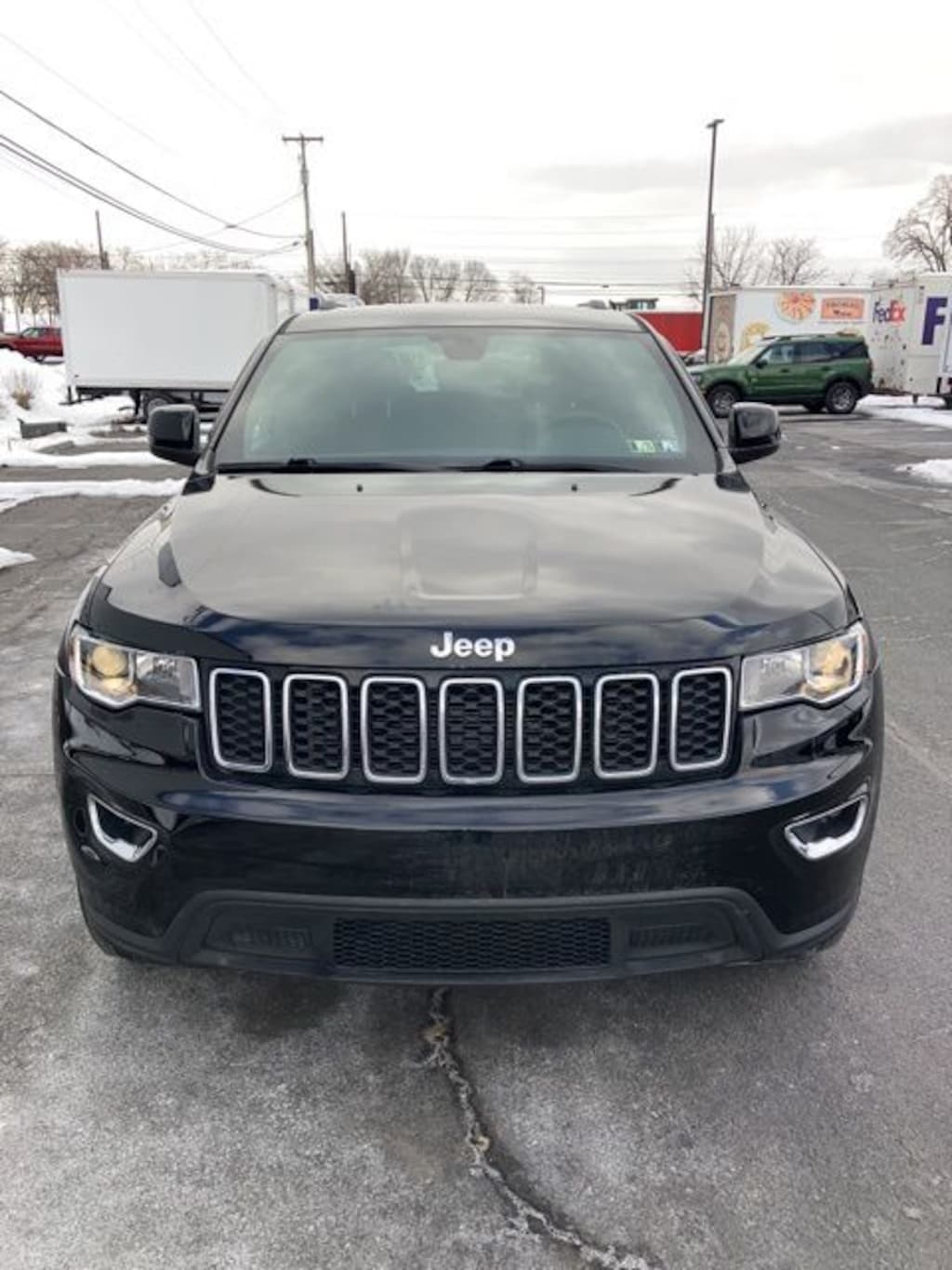 Used 2018 Jeep Grand Cherokee Laredo SUV
