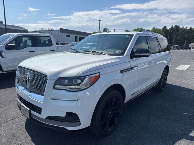 2023 Lincoln Navigator Reserve 4WD's photo