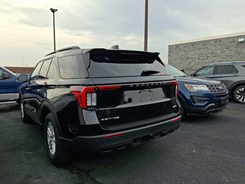 New 2026 Ford Explorer Active SUV