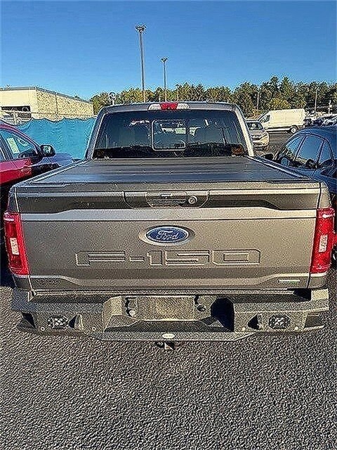 2021 Ford F-150 XLT photo 3