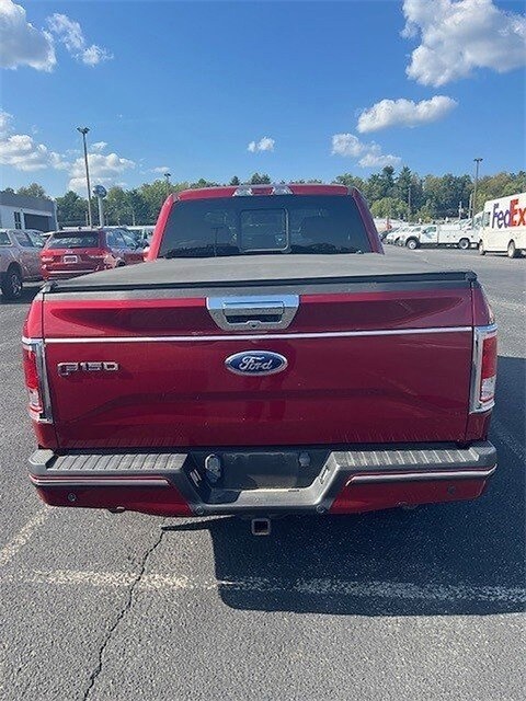 2017 Ford F-150 XLT photo 4