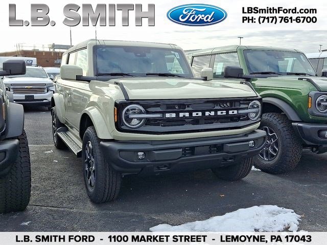 2025 Ford Bronco SUV 