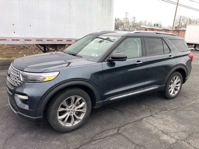 2022 Ford Explorer SUV 