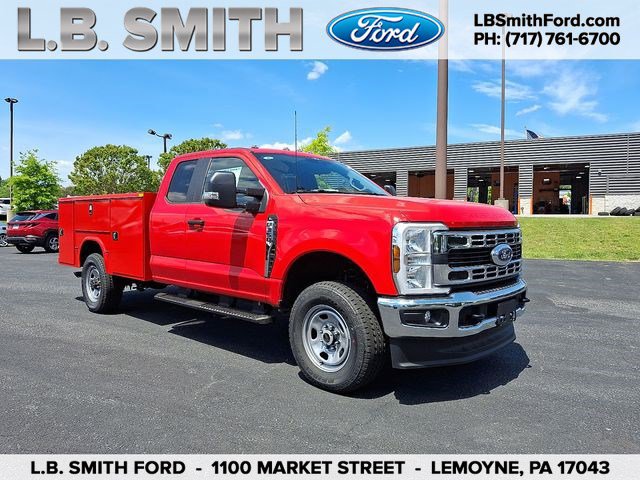 2026 Ford F-350 XL 4x4 SuperCab 168-In SRW's photo