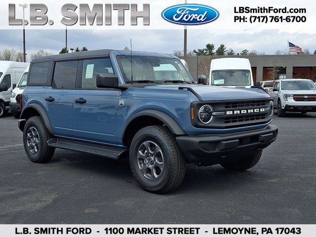 2025 Ford Bronco SUV 