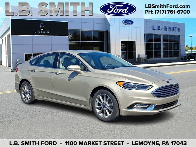 2017 Ford Fusion SE FWD's photo