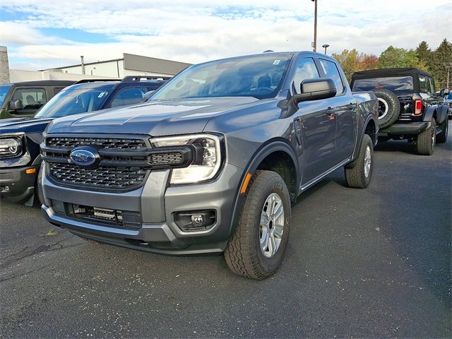 2025 Ford Ranger XL photo 2