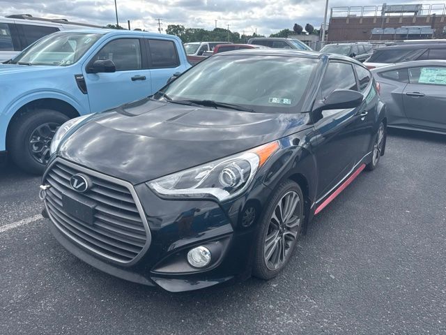 2017 Hyundai Veloster 1.6 Turbo R-Spec Manual's photo