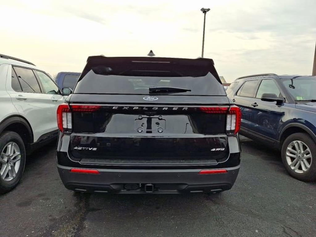 New 2026 Ford Explorer Active SUV