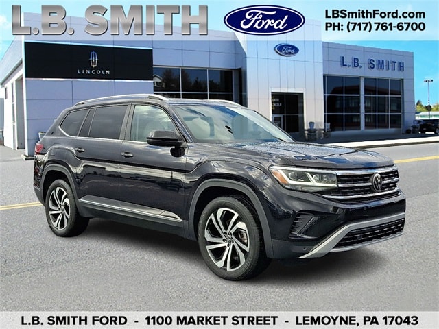 2023 Volkswagen Atlas SEL's photo