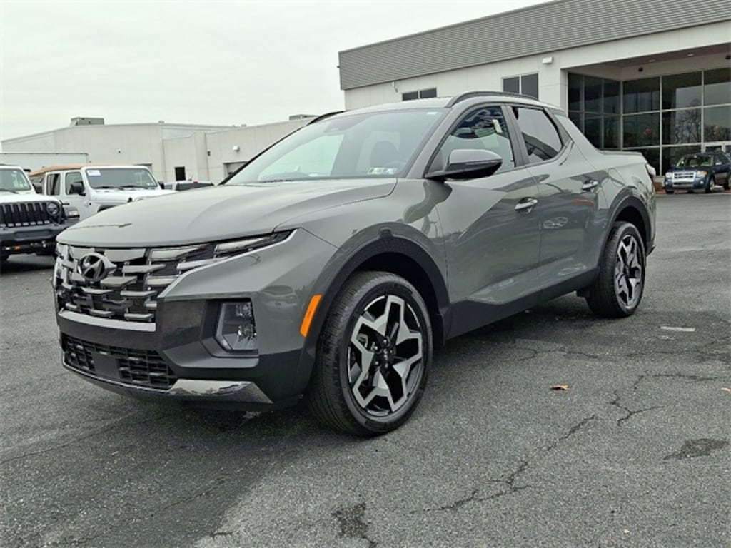 Used 2024 Hyundai Santa Cruz Limited Truck