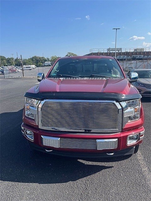 2017 Ford F-150 XLT photo 2