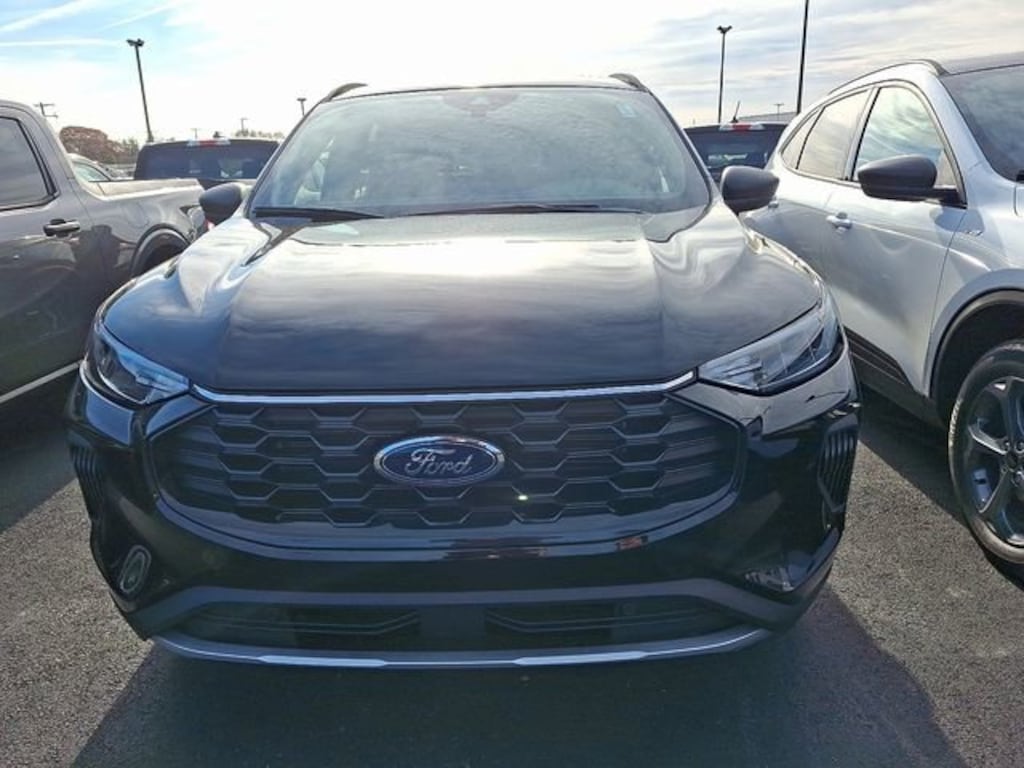 New 2026 Ford Escape ST-Line SUV