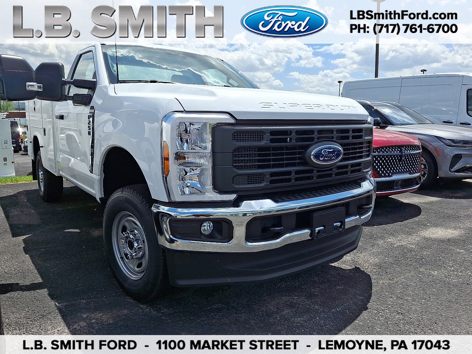 2025 Ford F-250 Super Duty XL's photo