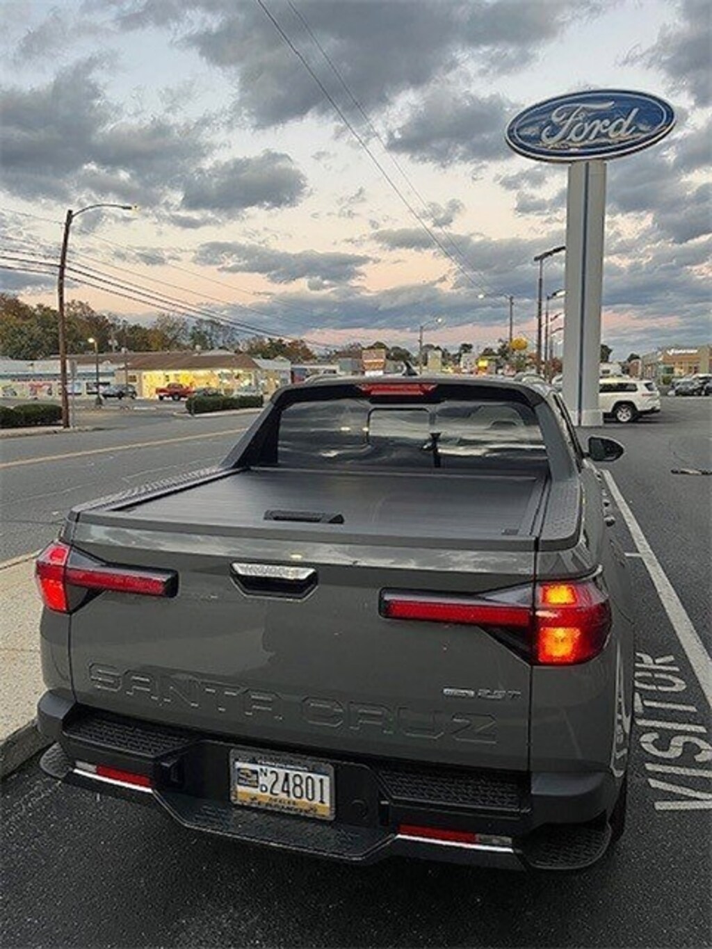 Used 2024 Hyundai Santa Cruz Limited Truck