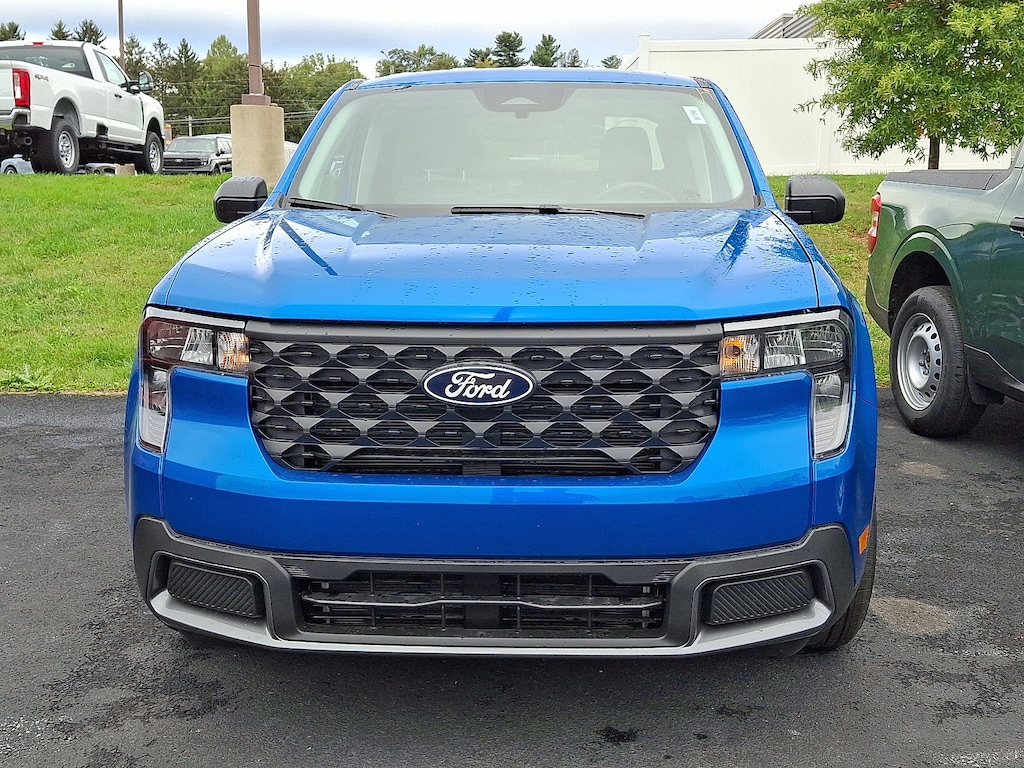 New 2025 Ford Maverick XLT TRUCK