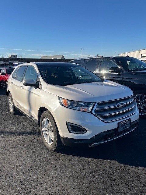 2018 Ford Edge SEL photo 3