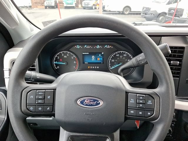 2026 Ford F-350 Super Duty XL - Photo 14
