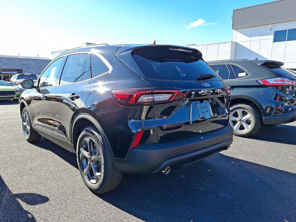 New 2026 Ford Escape ST-Line SUV